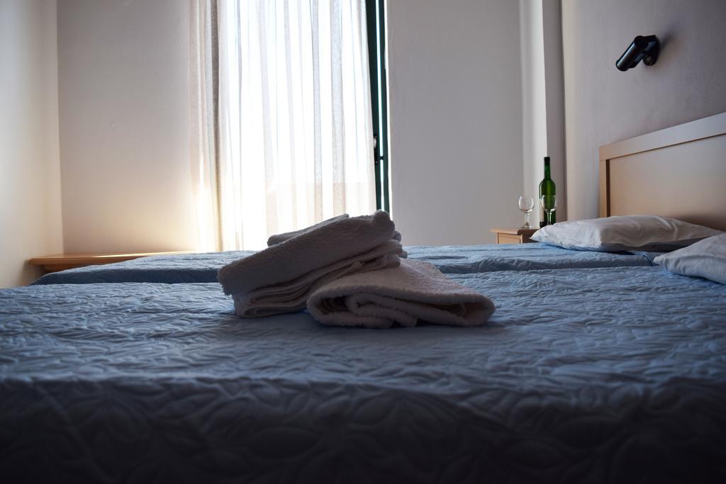 Iro Hotel アギア・ガリニ エクステリア 写真
